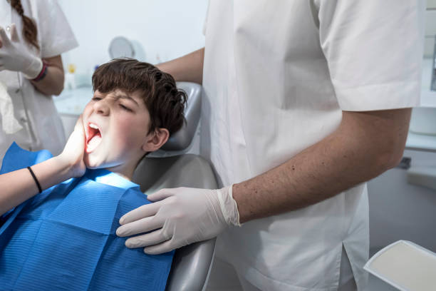 Best Emergency Treatment for Toothache in Carterville, MO